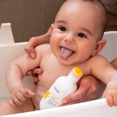 BABE PEDIATRIC OIL SOAP PROTECTS AND SOOTHES 200 ML