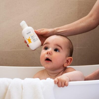 BABE CRADLE CAP شامبو بابي للأطفال لغطاء الرأس خصيصًا لعلاج طبقة غطاء الرأس بفعالية عالية.